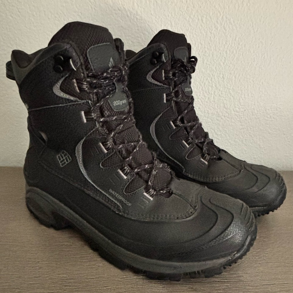 Columbia • Bugaboot II Insulated Waterproof Men's Black Snow Boots 9.5 Wide
